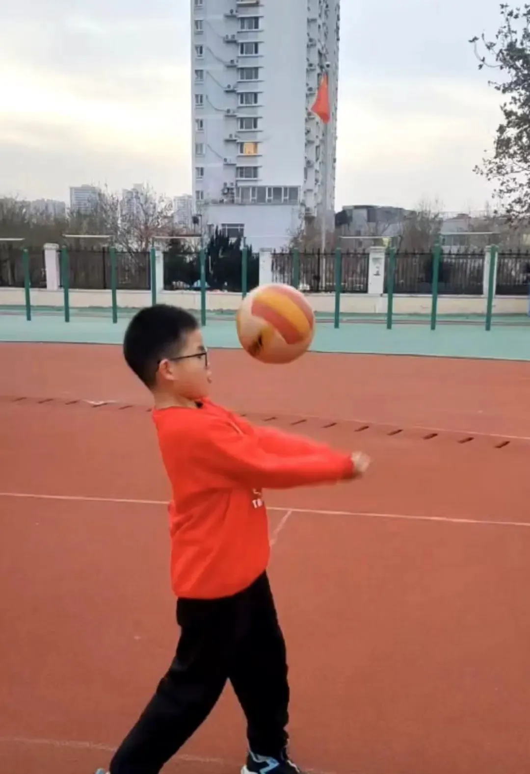 为什么智能指导能帮助提高篮球技能_2